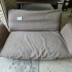 リサイクルショップどりーむ天保山店　No3258　リクライニングソファ　ローソファ　背もたれ・肘置きがリクライニングできます♪の画像