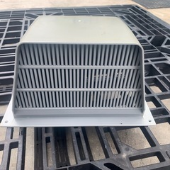 換気扇フードの画像
