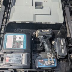 マキタ 充電式 インパクトドライバ TD171D