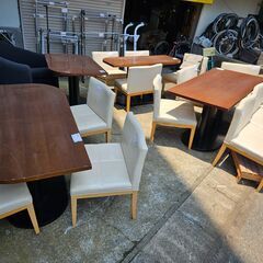 リサイクルショップどりーむ天保山店　No3144　ダイニングチェア1点220円！　ホワイト　在庫14点ございます！　現状品販売　の画像