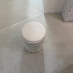 収納付き スツール