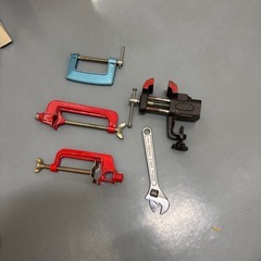 万力、クランプ、モンキーレンチ