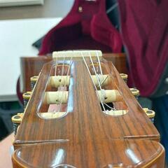 0702-143 クラシックギター　RYOJI MATSUOKA M-60 付属ハードケース、弦のケースのみの画像
