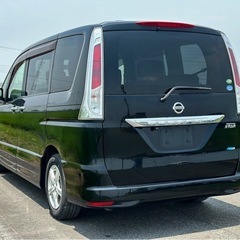 日産 セレナ Nissan Serenaの画像