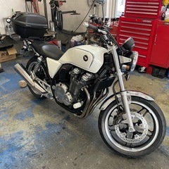 CB1100 sc65
