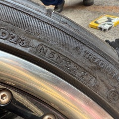 245/35R19 2本 タイヤのみの画像