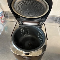 Panasonic SR-HX10E7 IH炊飯器 2019年式の画像