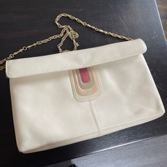 ショルダーバッグとインバッグの画像