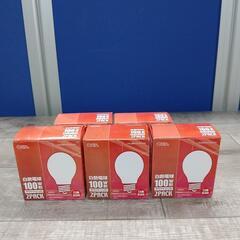 【新品未使用】電球まとめ売り☆白熱電球2個入り100w 5 レフランプ6.2w2  LED電球6.8w5の画像