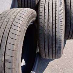 ヨコハマ　BluEarth RV  RV03 ４本　195/60R16の画像