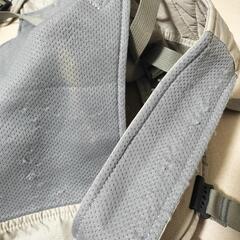 モンベル　抱っこ紐　ポケッタブルベビーキャリア　折りたたみ　収納の画像