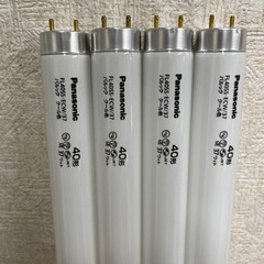 Panasonic蛍光灯4本　の画像