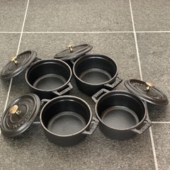 ストウブ　ミニココットの画像