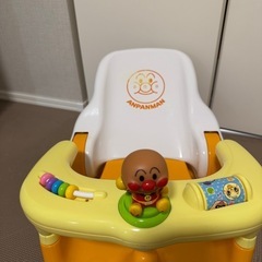 アンパンマン バスチェアの画像