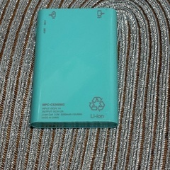 maxell モバイルバッテリーの画像