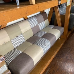 ⭐️人気⭐️ソファベッド オシャレ 木製脚 パッチワークデザイン No 