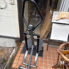 早い者勝ち　トレーニングマシン