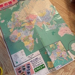 【約25年前のもの】世界地図の画像