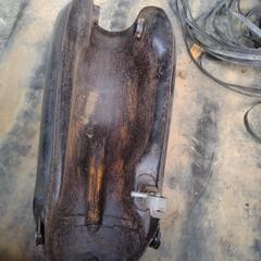 ホンダノーティダックスタンクの画像
