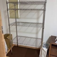 スチールラックの画像