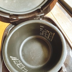 決まりました‼️象印　炊飯器　箱ありの画像