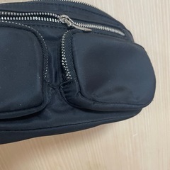 ZARA チェーンショルダーバッグの画像