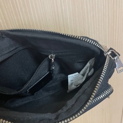 ZARA チェーンショルダーバッグの画像