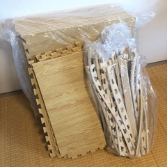 タンスのゲン木目調ジョイントマット新品14枚+a