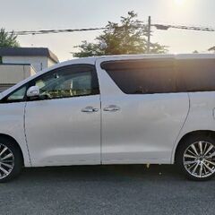 【商談中】アルファード 240 X 4WD ホワイトの画像