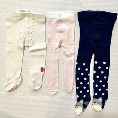 【取引終了】他と合わせると無料【7/18まで出品】シーズン混在⭐︎女の子ベビー服⭐︎新生児〜サイズ75の画像