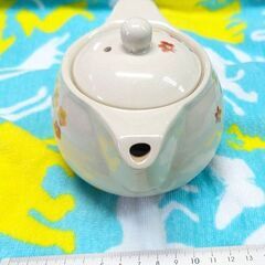 ☆急須　花模様　未使用品　の画像