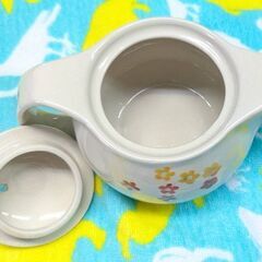 ☆急須　花模様　未使用品　の画像
