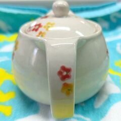 ☆急須　花模様　未使用品　の画像