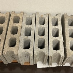 コンクリートブロック　6個セット(商談中)