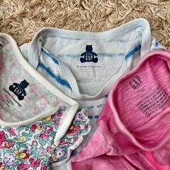 GAPロンパース3着の画像