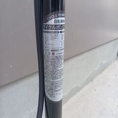 空気入れ　自転車の画像