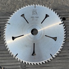 チップソー　嵐　アラシ　180-70P makita マキタ　185 MAX8250RPM 185×1.6×48T NO.A-01921 HITACHI ヒタチ　165×1.6×20×52Pの画像