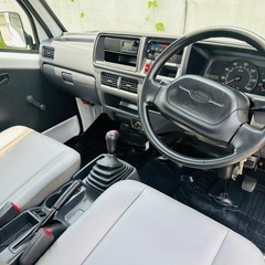 スバル サンバートラック 4WD 5速マニュアル 走行距離1.5万KMパワステ 車検2年付。H18 年12月の画像