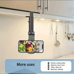 スマホホルダー 新品 飛行機、机、電車などで固定可能の画像