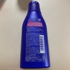 Dove洗顔料2本とNIVEAスキンミルクももの葉セットの画像