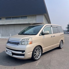 トヨタ　ヴォクシー 67.000km 車検付き！　自動車税支払い...