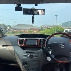 トヨタ　ヴォクシー 67.000km 車検付き！　自動車税支払い済み　滋賀県の画像