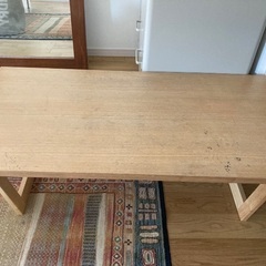 折りたたみテーブルの画像