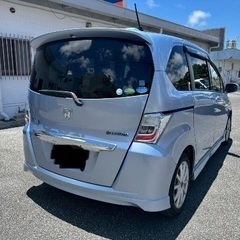 フリードハイブリッド　綺麗に手入れしてますの画像