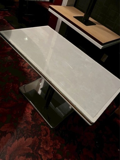 店頭お渡し》⭐︎北欧⭐︎ デンマーク家具 dyrlund(デューロン) サイド