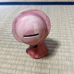 貯金箱の画像