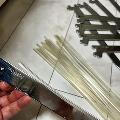 支柱8本とプラケット26本⇒28000円相当の品の画像