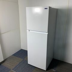 (241128)　ヤマダ電機　ノンフロン冷凍冷蔵庫　YRZ-F2...