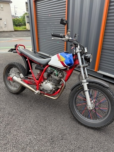 ホンダ FTR223 車体 カスタム　ダウンサス付けます！