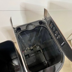 simple humanステンレス製ゴミ箱 蓋付き ペダル開閉式 中古の画像